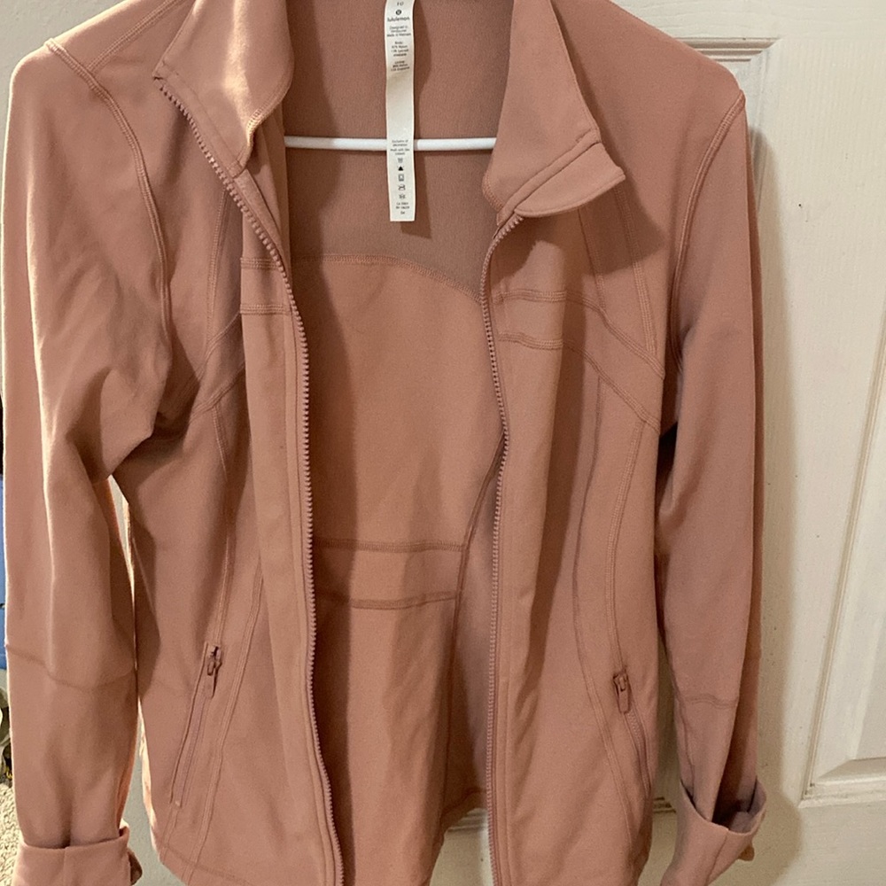 Lululemon running jacket- pink/mauve. Size 10. Gently used